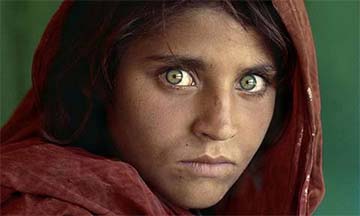 Steve McCurry: Afghan Girl
